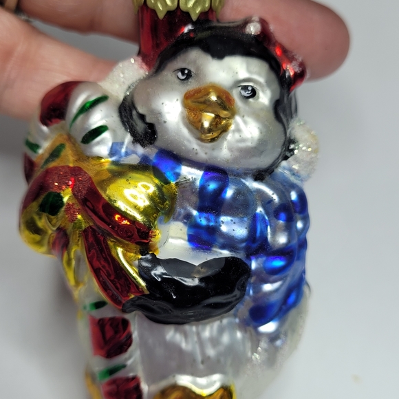 Vintage 2003 ornament glass penguin With present - Picture 9 of 10